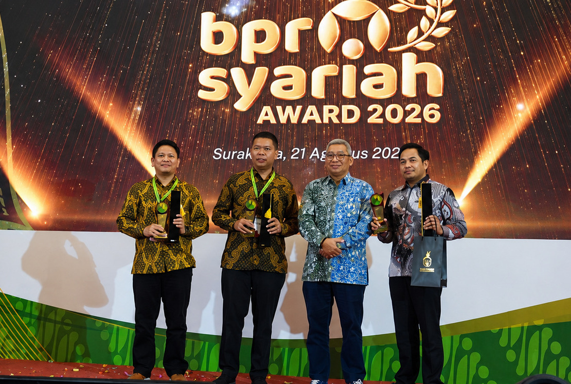 Foto: Para pemenang BPR Syariah Award 2026 kategori keterbukaan informasi.